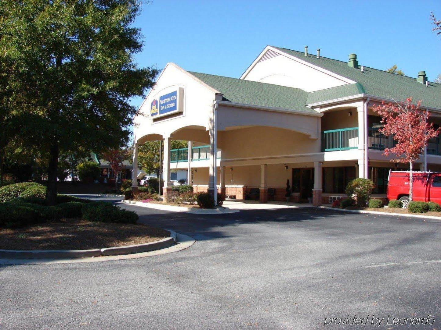 Days Inn & Suites By Wyndham Peachtree City Bagian luar foto